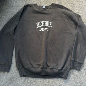 Reebox sweatshirt